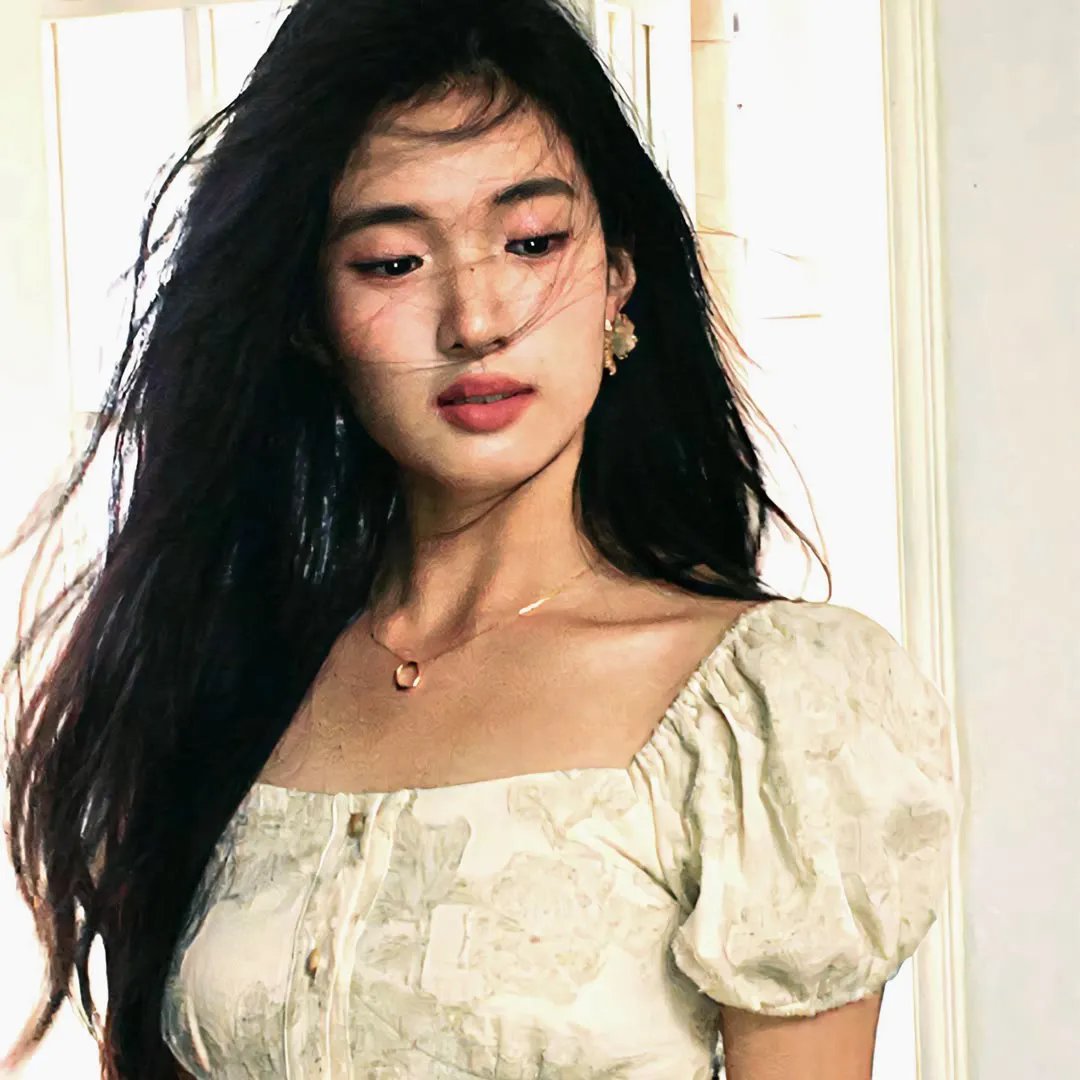 黄妓证封面